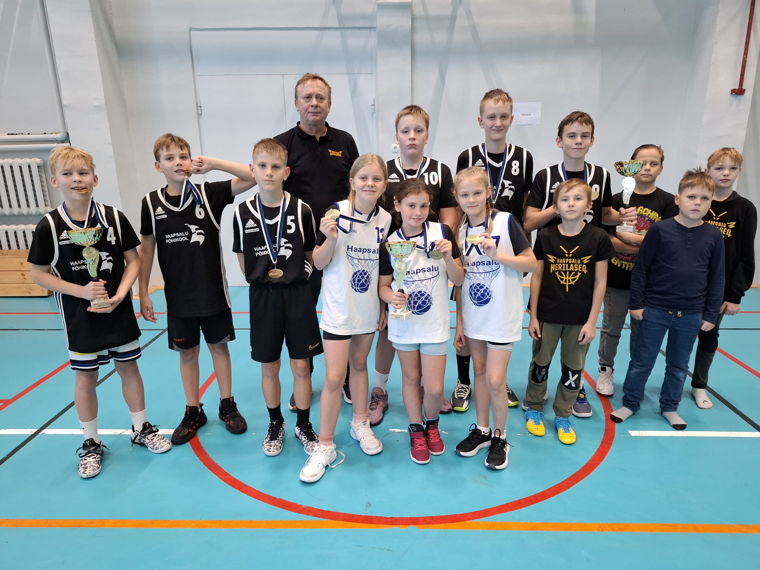 3×3 korvpallis selgitati välja Läänemaa koolinoorte meistrid